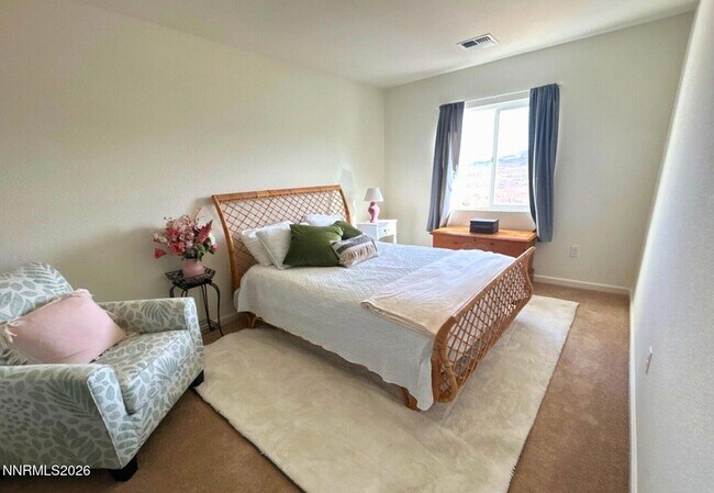 Building Photo - 8932 Coyote Blf Dr