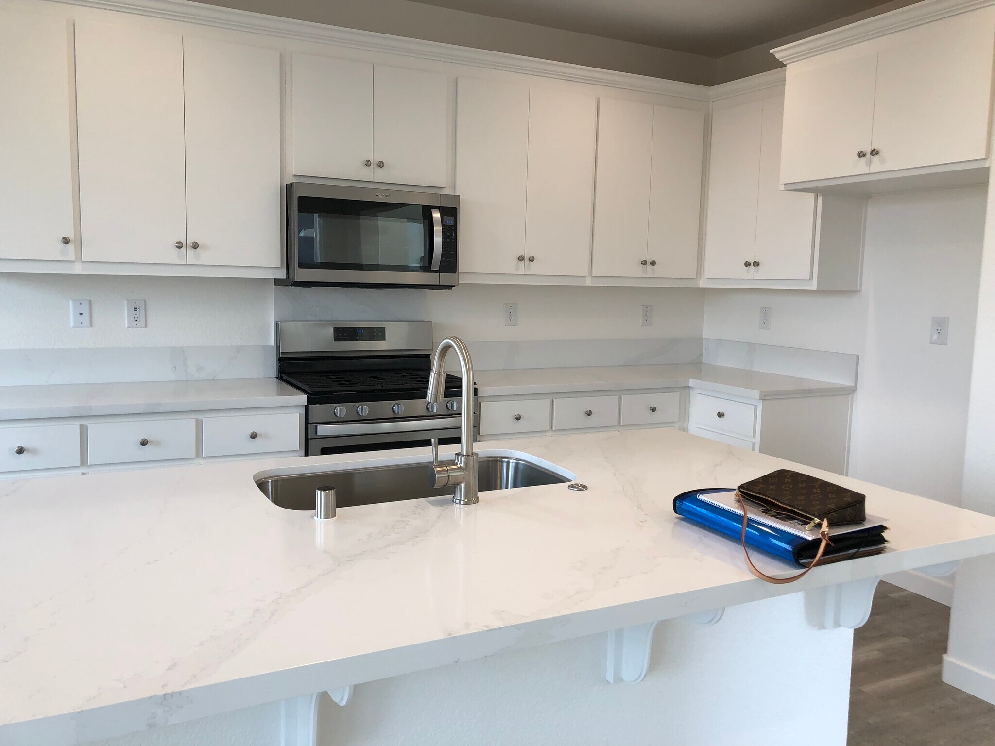 Building Photo - 4061 Gloster Way