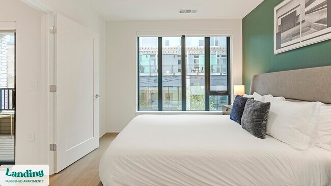 Building Photo - 318 W Corporation St