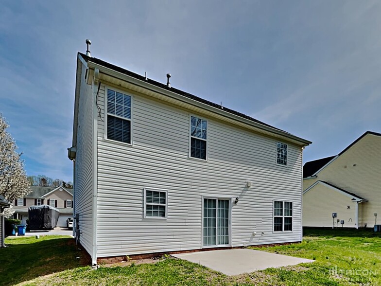 Building Photo - 1145 Langston Dr