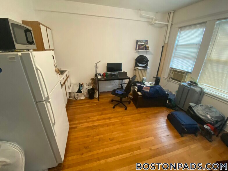 Building Photo - 270 Huntington Ave