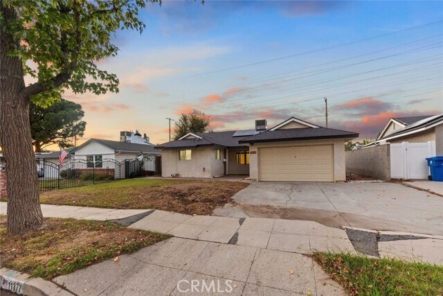 Building Photo - 11377 Gaynor Ave