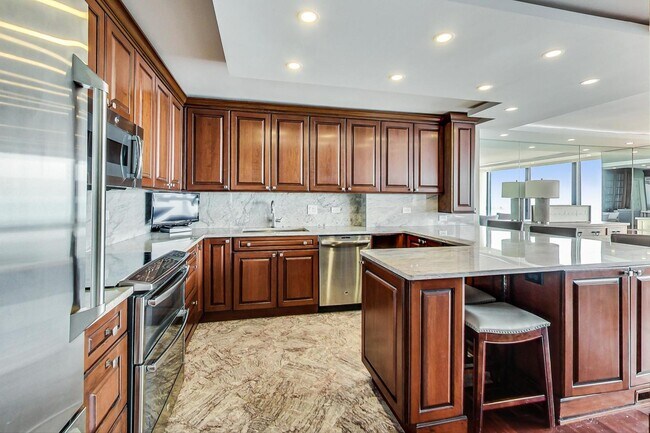 Building Photo - 155 N Harbor Dr