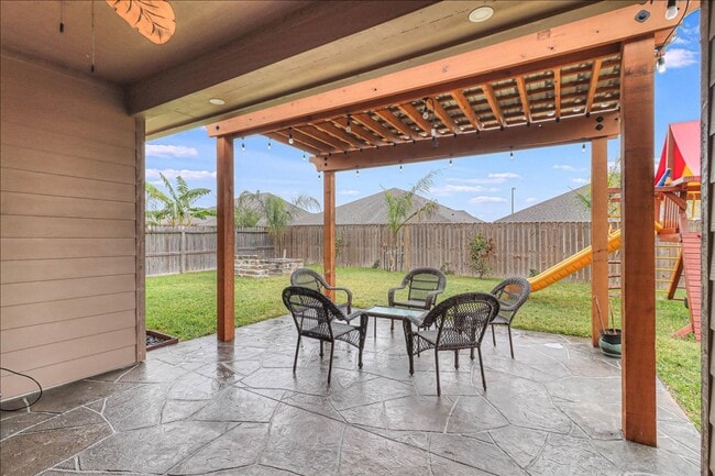 Building Photo - 7938 Fort Griffen Dr