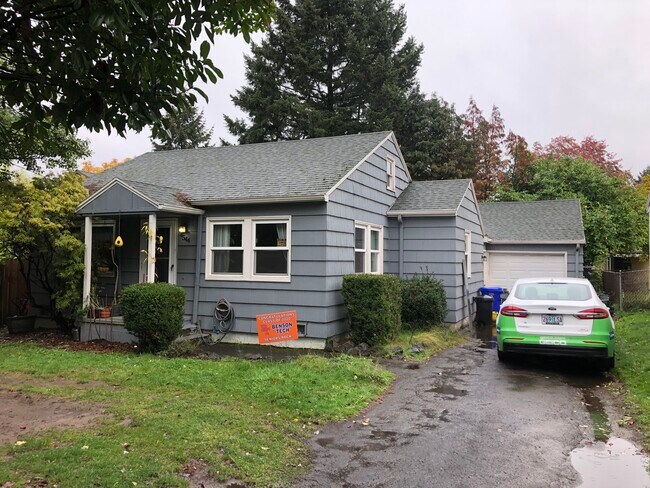 Primary Photo - 4544 NE 95th Ave