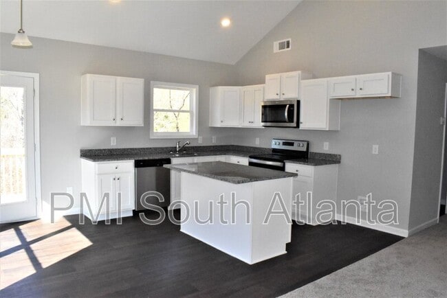 Building Photo - 143 Misty Grove Ln