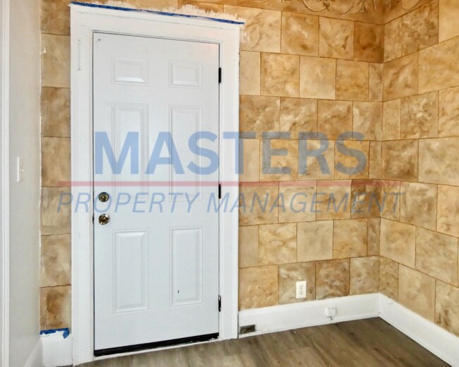 Building Photo - 425 Boston Pl