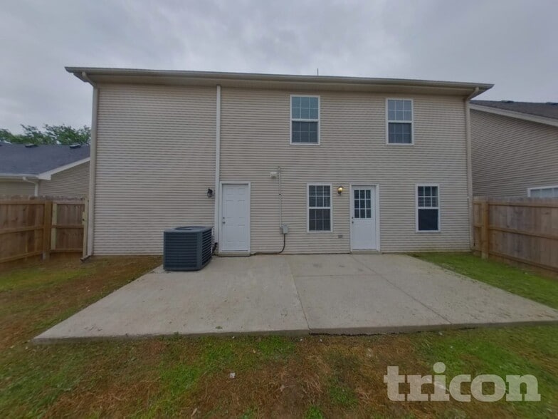 Building Photo - 2743 Windwalker Ct