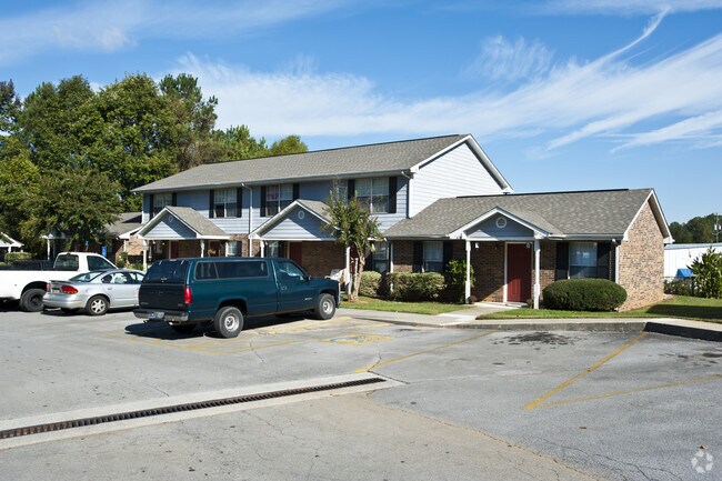 Adairsville Apartments