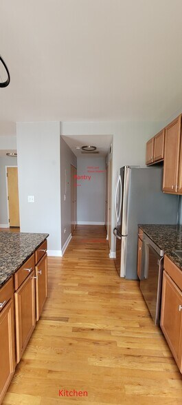 Building Photo - 1808 S Michigan Ave