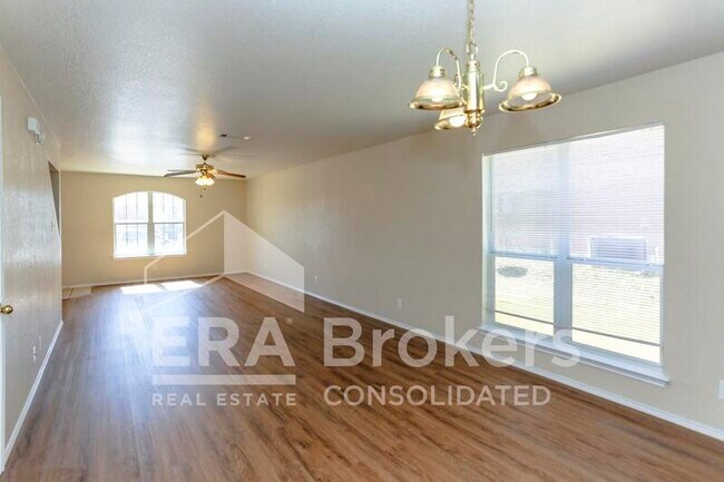 Building Photo - 5705 A Allstar Ct