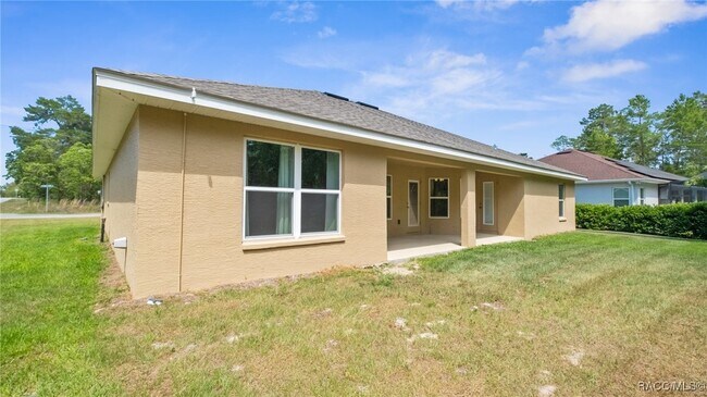 Building Photo - 23 Lone Pine St