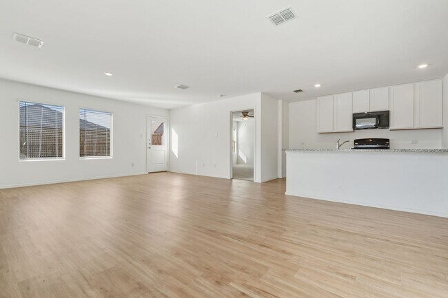 Building Photo - 14901 Tejano St