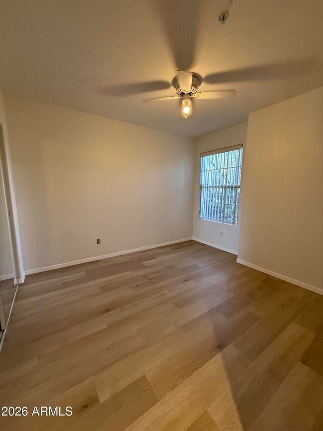 Building Photo - 255 S Kyrene Rd