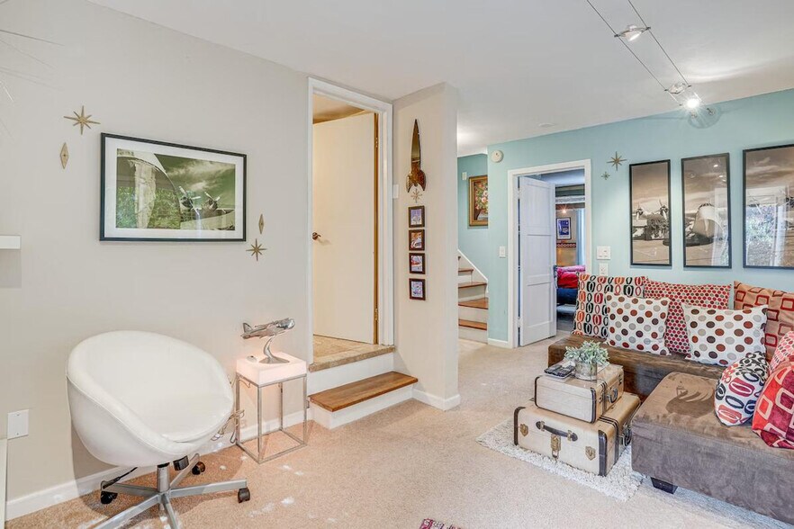 Primary Photo - 649 El Centro Rd