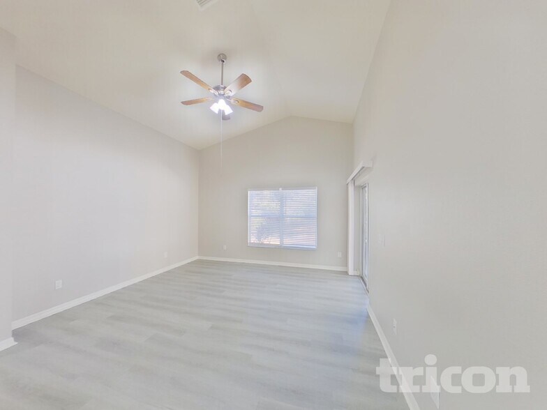 Building Photo - 6738 Waterton Dr