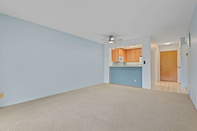 Building Photo - Total Quality Living! El Escorial Villas at East Beach~
