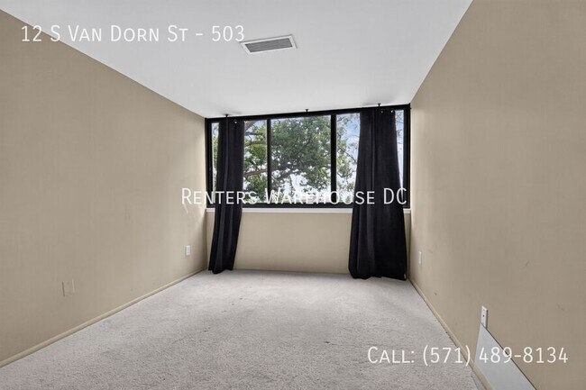 Building Photo - 12 S Van Dorn St