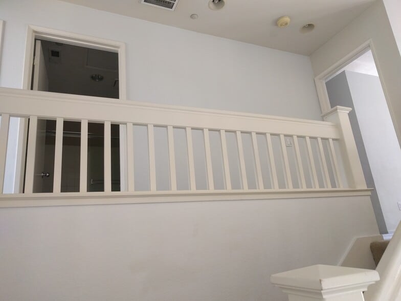 Building Photo - 5674 Impatiens Cmn