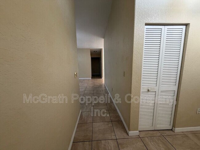 Building Photo - 3319 Duff Rd