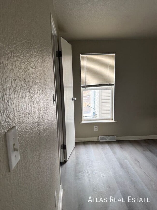 Building Photo - 2990 W C St