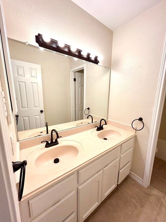 Building Photo - *COMING SOON* 2-Story 4 Bedroom / 3.5 Bath Home In Castroville, TX!