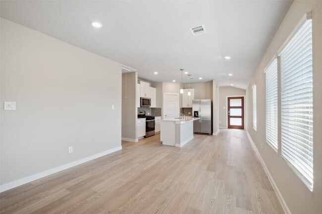 Building Photo - 1666 Shae Oak Ln