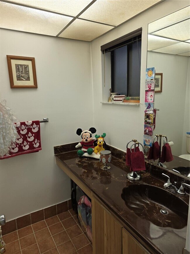 Building Photo - 8035 SW 107th Ave