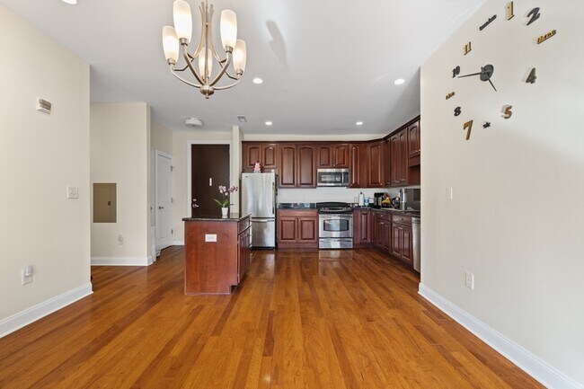 Building Photo - 20 Ave at Port Imperial