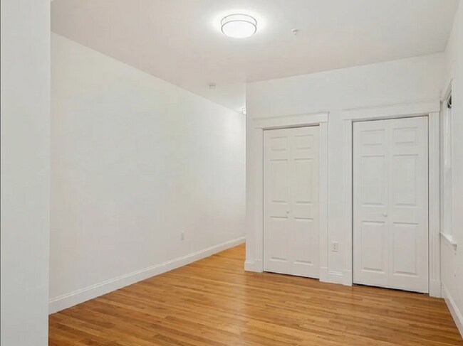 Building Photo - 172-174 Auburn Street