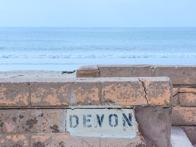 Building Photo - 1327D - The Sea Bum Sanctuary | 2 Bed 2 Ba...