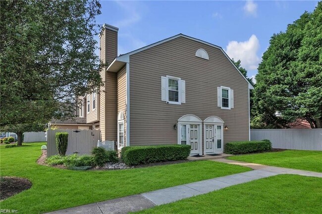 Building Photo - 624 Ridge Cir