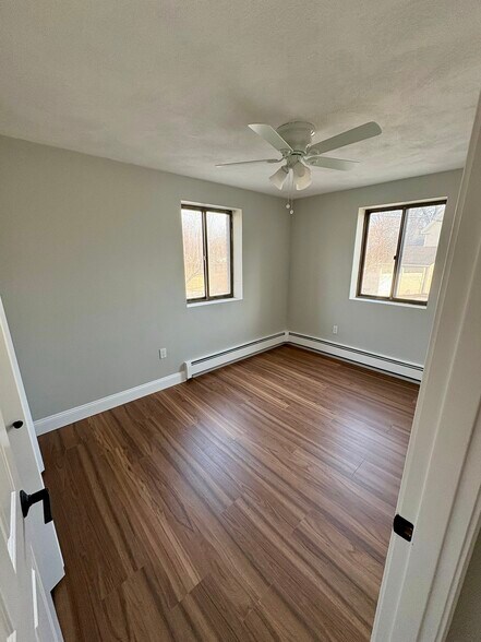 Bedroom 2 - 5 Washington St