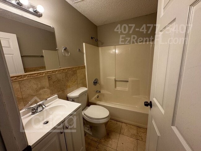 Building Photo - 3958 Victoria Landing Dr N