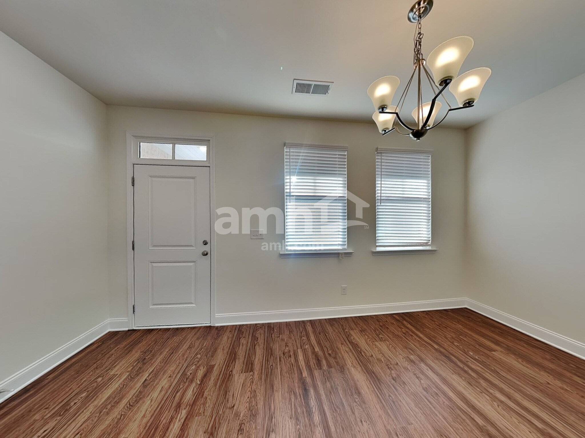 Building Photo - 1930 Sterling Brook Ct