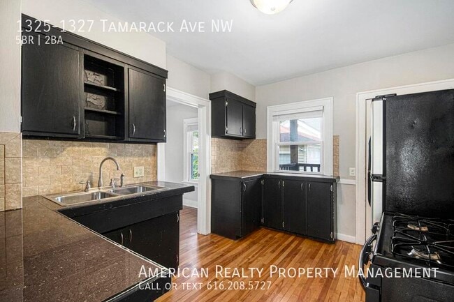 Building Photo - 1325-1327 Tamarack Ave NW-