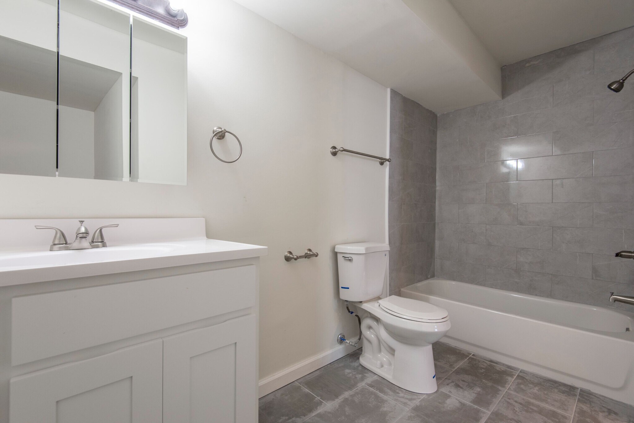 Building Photo - 2203 Melson Rd