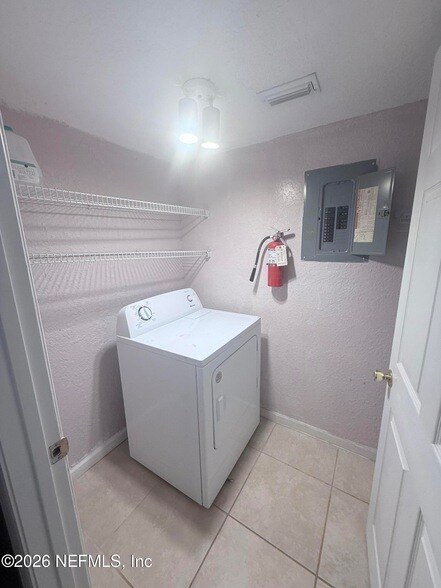 Building Photo - 425 Timberwalk Ct