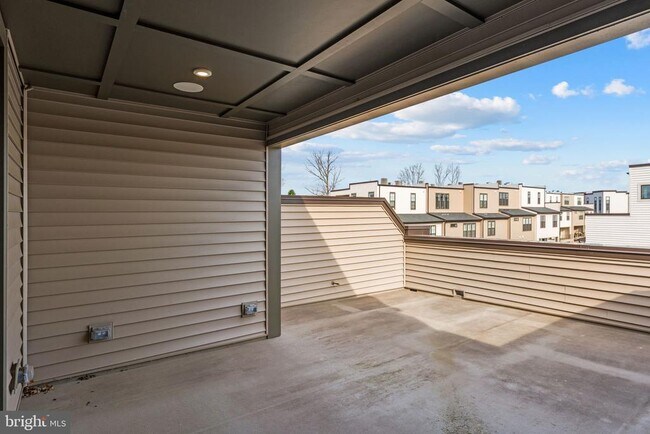 Building Photo - 43433 Wilcox Terrace