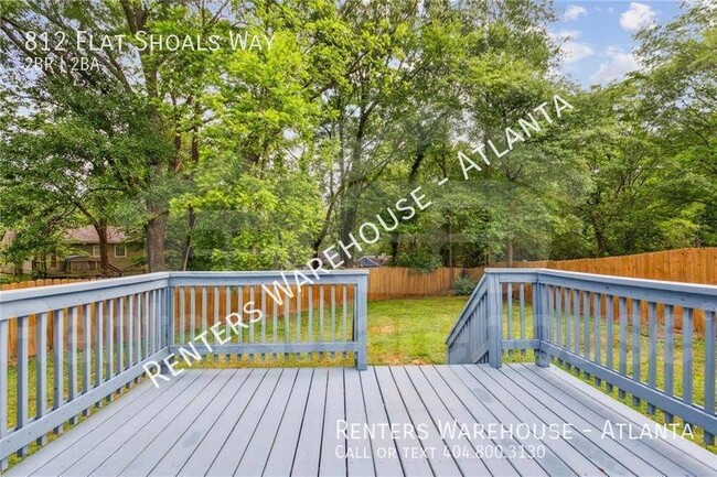 Building Photo - Cozy 2 Bedroom Bungalow in East Atlanta