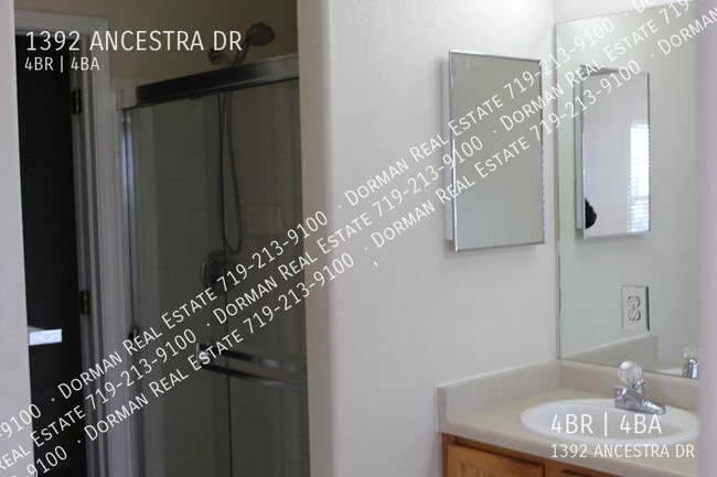 Building Photo - 1392 Ancestra Dr