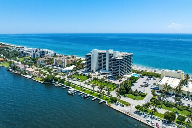 Building Photo - 2727 S Ocean Blvd