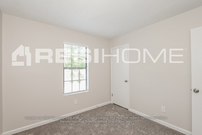 Building Photo - 5124 Huxley Rd