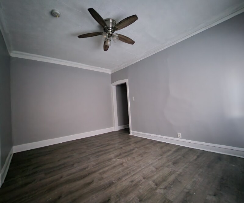 Building Photo - 6633 S Ellis Ave
