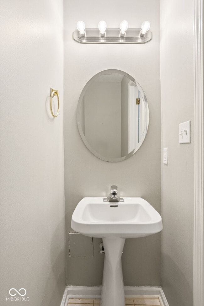 Building Photo - 9989 Worthington Blvd