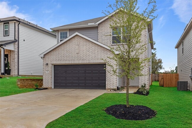 Building Photo - 612 Craven St