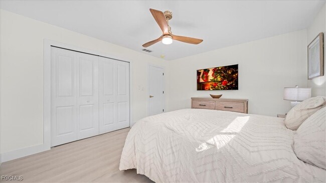 Building Photo - 27585 Imperial Shores Blvd