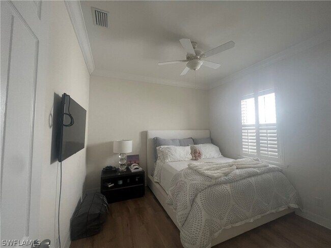 Building Photo - 6853 Il Regalo Cir