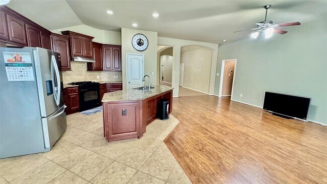 Building Photo - 3811 Windmill Creek Dr