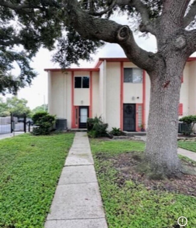 Primary Photo - 5855 16th St S